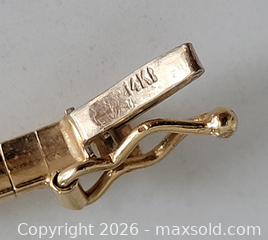 MaxSold Auction: 14K Italian Gold Necklace - Newmarket (Ontario, Canada) SELLER MANAGED Downsizing Online Auction - Amberlee Court