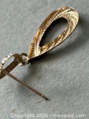 MaxSold Auction:  14K Heart Shaped Dangling Pierced Earrings - Oakville (Ontario, Canada) PARTNER MANAGED Estate Sale Online Auction - Lakeshore Road West