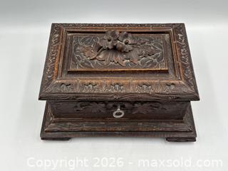 MaxSold Auction: 2 Hand Carved Boxes - Oakville (Ontario, Canada) PARTNER MANAGED Estate Sale Online Auction - Lakeshore Road West