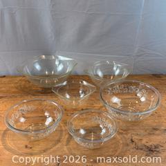 MaxSold Auction: 2 Sets of Large Pyrex Bowls - Oakville (Ontario, Canada) PARTNER MANAGED Estate Sale Online Auction - Lakeshore Road West