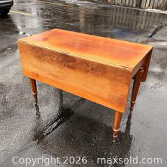 MaxSold Auction: Antique American Sheraton Drop-Leaf Table - Oakville (Ontario, Canada) PARTNER MANAGED Estate Sale Online Auction - Lakeshore Road West