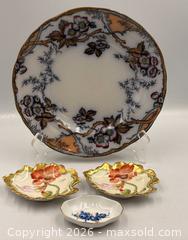 MaxSold Auction: Antique and Vintage Hand Crafted Tableware - Oakville (Ontario, Canada) PARTNER MANAGED Estate Sale Online Auction - Lakeshore Road West