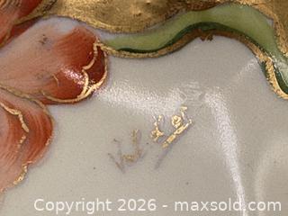 MaxSold Auction: Antique and Vintage Hand Crafted Tableware - Oakville (Ontario, Canada) PARTNER MANAGED Estate Sale Online Auction - Lakeshore Road West