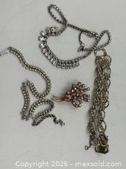 MaxSold Auction: Estate Costume Jewellery - Oakville (Ontario, Canada) PARTNER MANAGED Estate Sale Online Auction - Lakeshore Road West