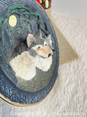 MaxSold Auction: Vintage 3D Wolf Art 8 1/2” - Toronto (Ontario, Canada) SELLER MANAGED Reseller Online Auction - Bayview Avenue
