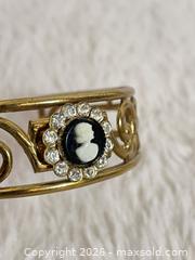 MaxSold Auction: Vintage Brass Cameo Costume Gem Bracelet  - Toronto (Ontario, Canada) SELLER MANAGED Reseller Online Auction - Bayview Avenue