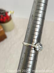 MaxSold Auction: Vintage Costume Gem Stone Rings Sz.8 - Toronto (Ontario, Canada) SELLER MANAGED Reseller Online Auction - Bayview Avenue