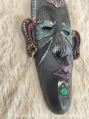 MaxSold Auction: Vintage Hand Carved Decorative Tribes Men Wall Hanger Pair 7” - Toronto (Ontario, Canada) SELLER MANAGED Reseller Online Auction - Bayview Avenue