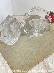 MaxSold Auction: Vintage Heavy Glass Etched Wolf & Elephant Book Ends - Toronto (Ontario, Canada) SELLER MANAGED Reseller Online Auction - Bayview Avenue