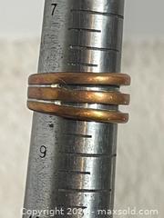 MaxSold Auction: Vintage Split Costume Ring Sz. 8 - Toronto (Ontario, Canada) SELLER MANAGED Reseller Online Auction - Bayview Avenue