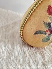 MaxSold Auction: Vintage Sugar Frost Ribboned Christmas Ornament Rose Motif - Toronto (Ontario, Canada) SELLER MANAGED Reseller Online Auction - Bayview Avenue