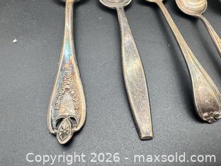MaxSold Auction: Antique silverware tea and coffee spoons  - Markham (Ontario, Canada) SELLER MANAGED Downsizing Online Auction - Loring Crescent
