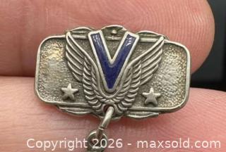 MaxSold Auction: Sterling silver lapel pin - Markham (Ontario, Canada) SELLER MANAGED Downsizing Online Auction - Loring Crescent