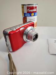 MaxSold Auction: 3 Used Older Digital Cameras - View Royal (British Columbia, Canada) SELLER MANAGED Downsizing Online Auction - Pheasant Lane