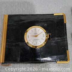 MaxSold Auction: Misc watch lot 5 4 watches and one walletr watch  - Waterford (New Jersey, USA) SELLER MANAGED Downsizing Online Auction - Chew Road