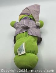 MaxSold Auction: Glo Glow Worm Doll 1984 Vintage Hasbro Plush  - St. Catharines (Ontario, Canada) SELLER MANAGED Reseller Online Auction - Drury Crescent