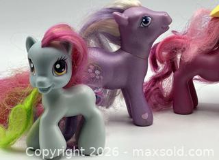 MaxSold Auction: My Little Pony Lot Of 5 - St. Catharines (Ontario, Canada) SELLER MANAGED Reseller Online Auction - Drury Crescent