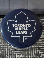 MaxSold Auction: Toronto Maple Leafs Vinyl Bar Stool, Chrome Frame - Belleville (Ontario, Canada) SELLER MANAGED Downsizing Online Auction - Pringle Drive