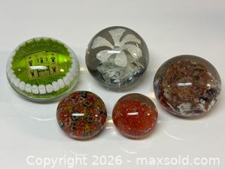 MaxSold Auction: Assorted Vintage Glass Paperweights x5 - Toronto (Ontario, Canada) PARTNER MANAGED Estate Sale Online Auction - Edmund Avenue