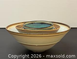 MaxSold Auction: Assorted Vintage Mayta Markson Studio Pottery Signed Bowls - Toronto (Ontario, Canada) PARTNER MANAGED Estate Sale Online Auction - Edmond Avenue