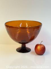 MaxSold Auction: MCM Erik Höglund Amber Art Glass Pedestal Bowl  - Toronto (Ontario, Canada) PARTNER MANAGED Estate Sale Online Auction - Edmond Avenue