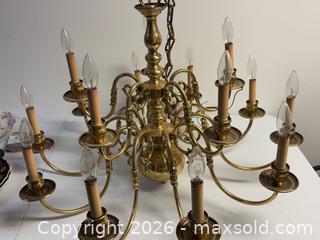 MaxSold Auction: Vintage Dutch Style 15-Light Brass Chandelier Lamp - Toronto (Ontario, Canada) PARTNER MANAGED Estate Sale Online Auction - Edmond Avenue