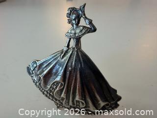 MaxSold Auction: Vintage Sterling Silver Southern Belle Brooch Pin Signed  - Toronto (Ontario, Canada) PARTNER MANAGED Estate Sale Online Auction - Edmond Avenue