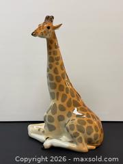 MaxSold Auction: Vintage USSR Lomonosov Pottery Porcelain Giraffe Figurine - Toronto (Ontario, Canada) PARTNER MANAGED Estate Sale Online Auction - Edmond Avenue