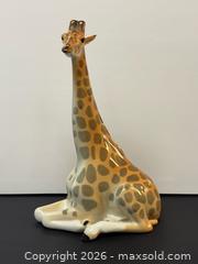 MaxSold Auction: Vintage USSR Lomonosov Pottery Porcelain Giraffe Figurine - Toronto (Ontario, Canada) PARTNER MANAGED Estate Sale Online Auction - Edmond Avenue