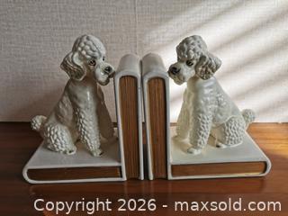 MaxSold Auction: White Poodle Ceramic Bookends Vintage Lefton? - Grimsby (Ontario, Canada) SELLER MANAGED Reseller Online Auction - Mountview Avenue