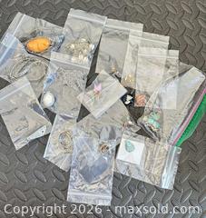 MaxSold Auction: Assorted Jewellry Lot- Brooches, Chains, Earrings and more - Kingston (Ontario, Canada) PARTNER MANAGED Downsizing Online Auction - Burbrook Road