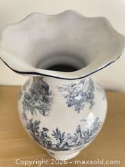 MaxSold Auction: Blue Toile Du Joey Design Print Vase - Kingston (Ontario, Canada) PARTNER MANAGED Downsizing Online Auction - Burbrook Road