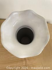 MaxSold Auction: Blue Toile Du Joey Design Print Vase - Kingston (Ontario, Canada) PARTNER MANAGED Downsizing Online Auction - Burbrook Road