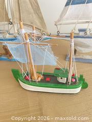 MaxSold Auction: Lot of 5 Vintage Wooden Model Boats Sailboats- Excellent condition! - Kingston (Ontario, Canada) PARTNER MANAGED Downsizing Online Auction - Burbrook Road