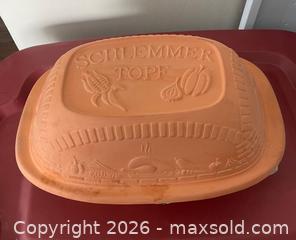 MaxSold Auction: Vintage Schlemmertopf Terracotta Clay Roaster, Baker - Kingston (Ontario, Canada) PARTNER MANAGED Downsizing Online Auction - Burbrook Road