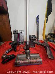 MaxSold Auction: Dyson Stick Vacuum Lot - Toronto (Ontario, Canada) SELLER MANAGED Downsizing Online Auction - Grenadier Road
