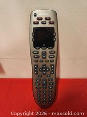 MaxSold Auction: Electronic Lot - Toronto (Ontario, Canada) SELLER MANAGED Downsizing Online Auction - Grenadier Road