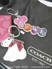 MaxSold Auction: Derek Alexander Black Leather Crossbody Small Messenger Bag - Toronto (Ontario, Canada) PARTNER MANAGED Downsizing Online Auction - Research Road (STORAGE)