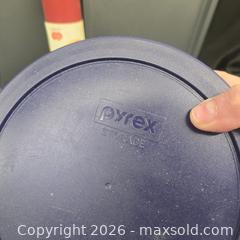 MaxSold Auction: LARGE LOT OF BAKING DISHES INCLUDING ANCHOR HOCKING AND PYREX - Toronto (Ontario, Canada) PARTNER MANAGED Downsizing Online Auction - Research Road (STORAGE)