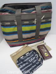 MaxSold Auction: LeSportsac Nylon Multi-Color Striped Tote with Pouches & Keychain - Toronto (Ontario, Canada) PARTNER MANAGED Downsizing Online Auction - Research Road (STORAGE)