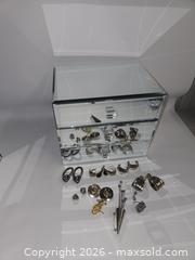 MaxSold Auction: MIRRORED 3 DRAWER JEWELLY BOX - Toronto (Ontario, Canada) PARTNER MANAGED Downsizing Online Auction - Research Road (STORAGE)