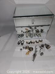 MaxSold Auction: MIRRORED 3 DRAWER JEWELLY BOX - Toronto (Ontario, Canada) PARTNER MANAGED Downsizing Online Auction - Research Road (STORAGE)