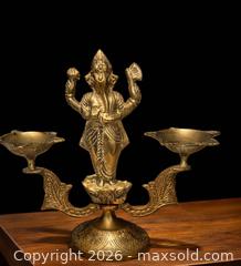 MaxSold Auction: Antique Brass Lakshmi Oil Lamp (Diya) – Gallery-Worthy Statement Piece - Newmarket (Ontario, Canada) SELLER MANAGED Downsizing Online Auction -  Brimson Drive (STORAGE)