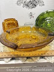 MaxSold Auction: Lot of 3 Amber and Green Glass Ashtrays/Dishes Bubble has tiny chip  - Gull Lake (Alberta, Canada) SELLER MANAGED Reseller Online Auction -  Stuart Avenue