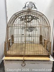 MaxSold Auction: Victorian Metal Bird Cage with Decorative Crest - Gull Lake (Alberta, Canada) SELLER MANAGED Reseller Online Auction -  Stuart Avenue