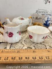 MaxSold Auction: Vintage / Retro Unmarked Item - Gull Lake (Alberta, Canada) SELLER MANAGED Reseller Online Auction -  Stuart Avenue