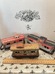 MaxSold Auction: Vintage Tin Toy Train Cars - New York Central, Pacemaker, Marx (3) For Parts  - Gull Lake (Alberta, Canada) SELLER MANAGED Reseller Online Auction -  Stuart Avenue
