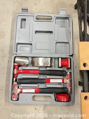 MaxSold Auction: Black & Decker Workmate 200 with Pittsburgh 7pc Hammer Set - Glendale (California, USA) PARTNER MANAGED Downsizing Online Auction - Raymond Avenue