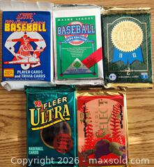 MaxSold Auction: 10 unopened packs of baseball cards - Gloucester (Massachusetts, USA) SELLER MANAGED Downsizing Online Auction - Kondelin Road