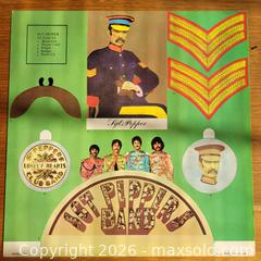 MaxSold Auction: The Beatles "Sgt. Peppers Lonely Heart Club Band" - Gloucester (Massachusetts, USA) SELLER MANAGED Downsizing Online Auction - Kondelin Road